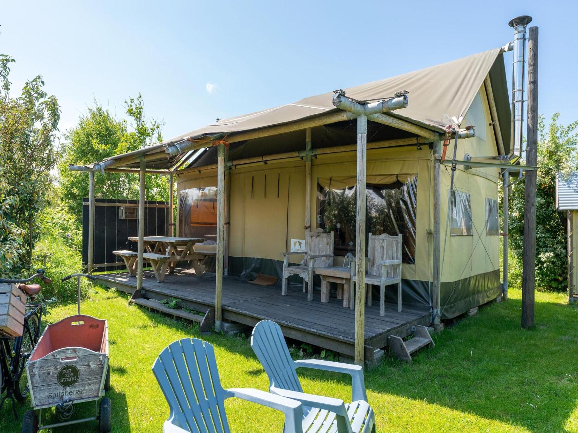 Quaint Bungalow In Callantsoog With Garden Esterno foto