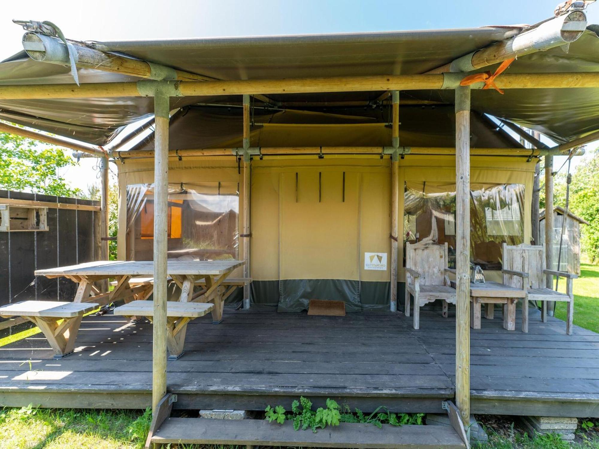 Quaint Bungalow In Callantsoog With Garden Esterno foto