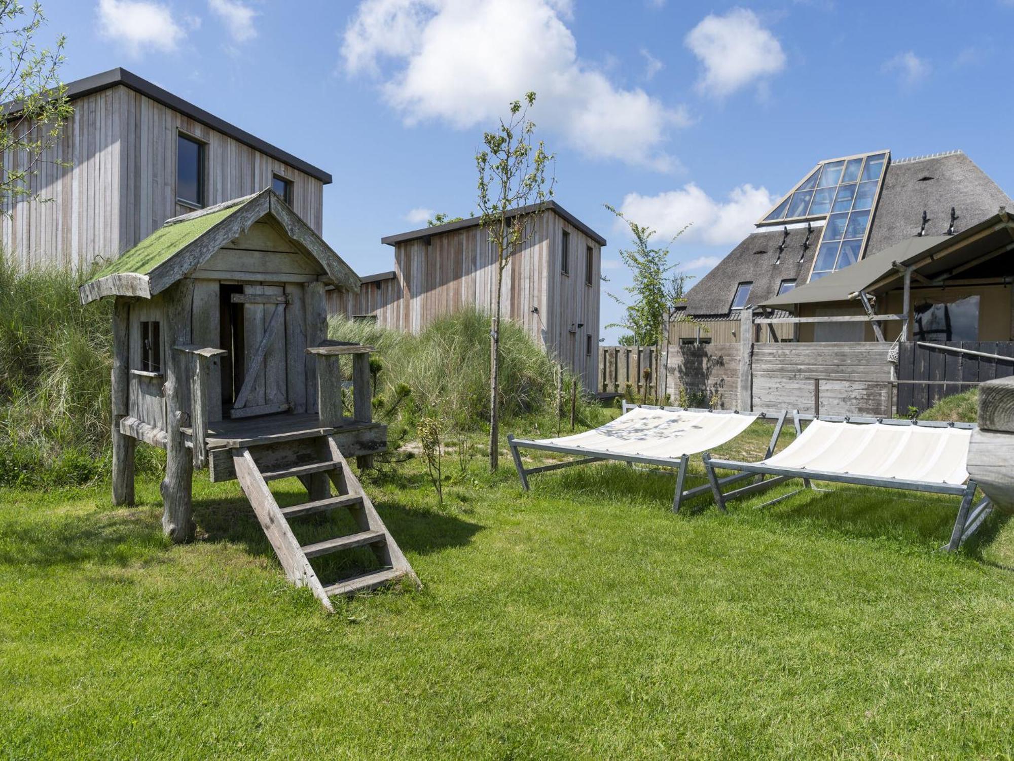 Quaint Bungalow In Callantsoog With Garden Esterno foto
