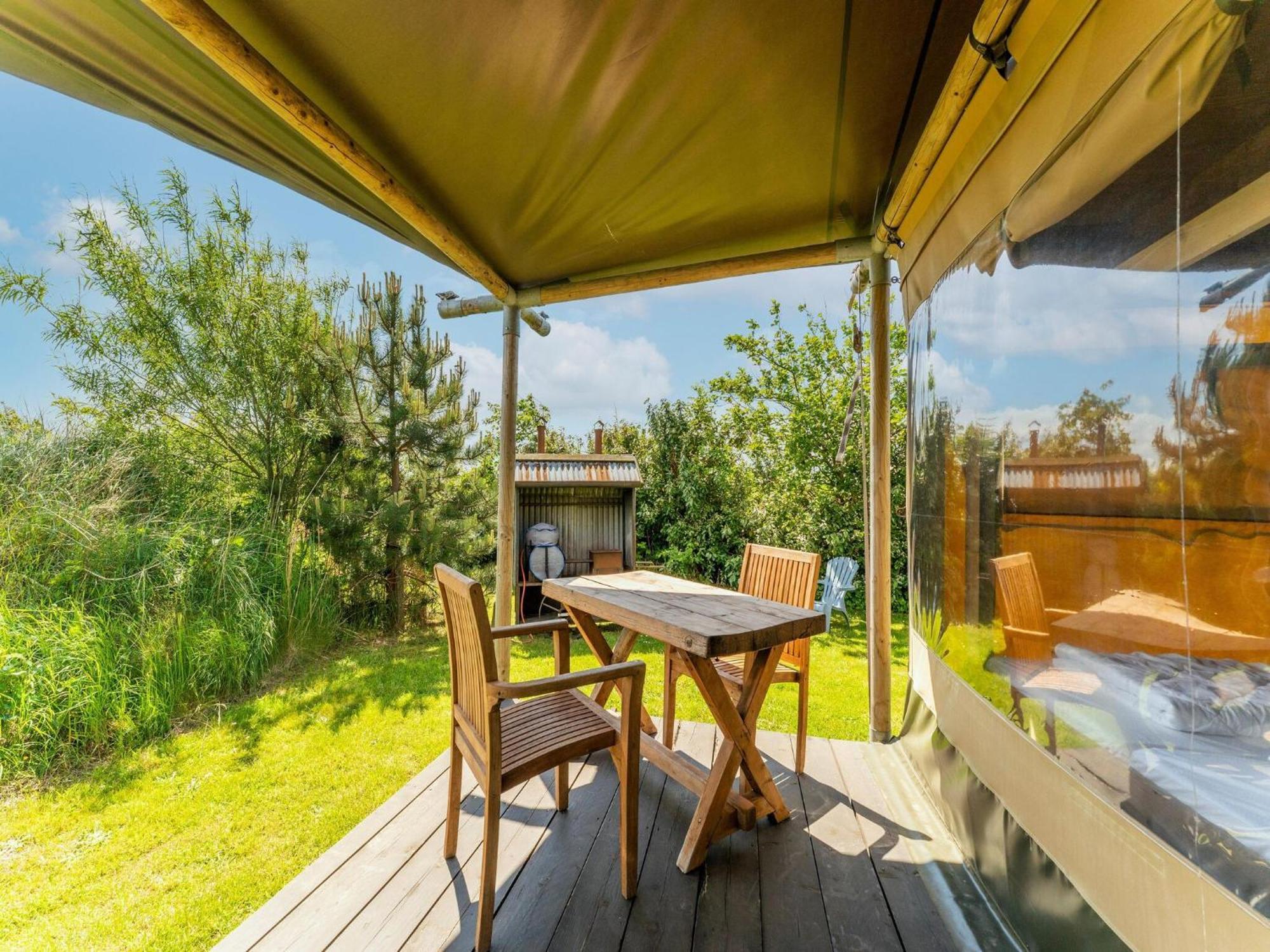 Quaint Bungalow In Callantsoog With Garden Esterno foto